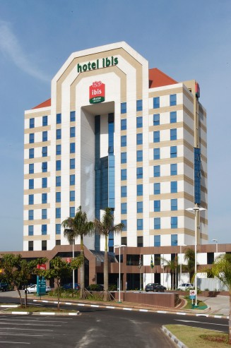 1999 - Ibis Hotel